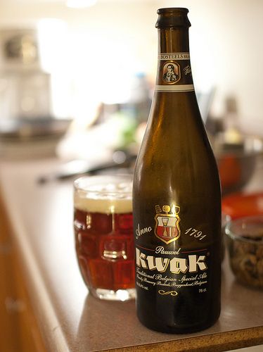 Bia Bỉ Pauwel Kwak 8,4% (chai 750ml)