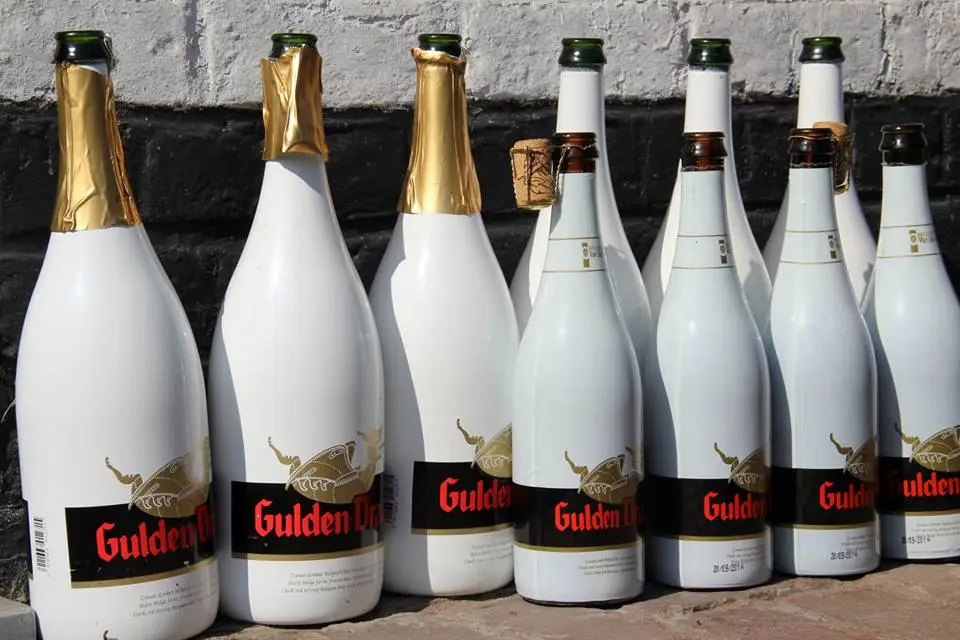 Bia Gulden Draak 10,5% (chai 1500ml)