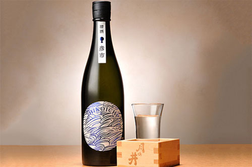 Cách uống rượu sake Nhật Bản