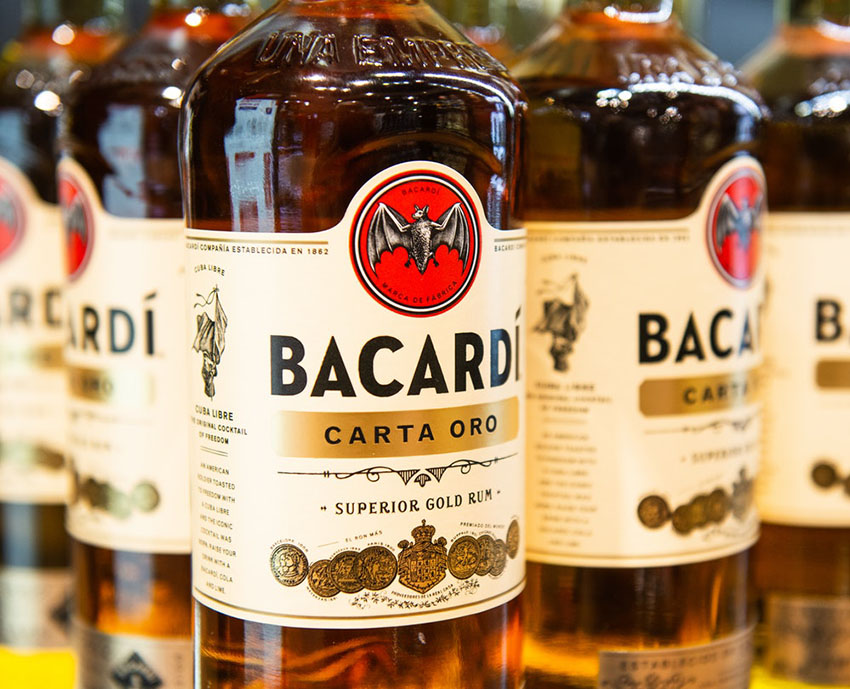 Rượu Rum Bacardi Carta Oro Gold