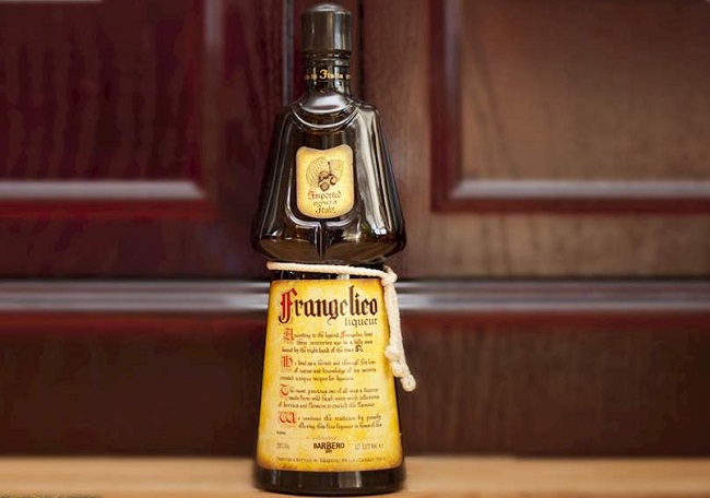 Rượu Frangelico