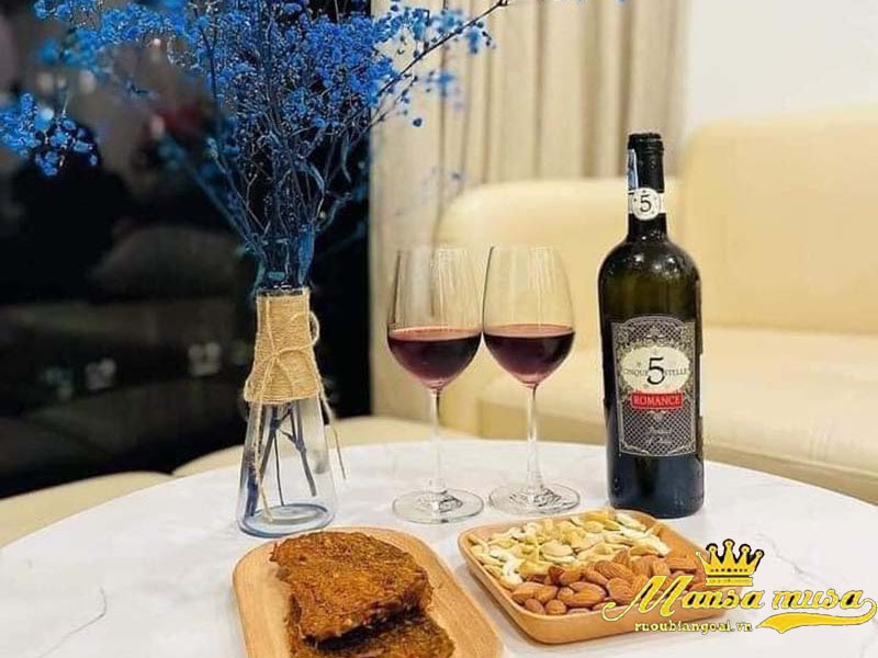 Vang Ý Romance Cinque Stelle - Vang ngọt Ý số 5 Vang Ý Romance Cinque Stelle - Vang ngọt Ý số 5