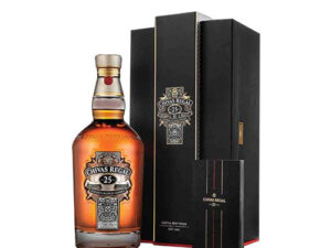 Chivas 25 Năm Regal