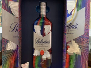 Ballantine's Finest Demsky - Hộp Quà Tết 2023