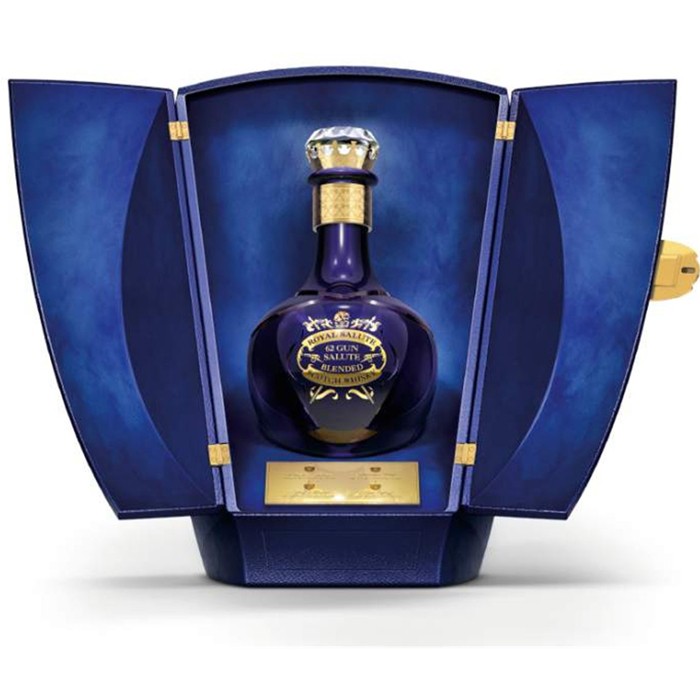 Chivas Royal Salute 62 Gun