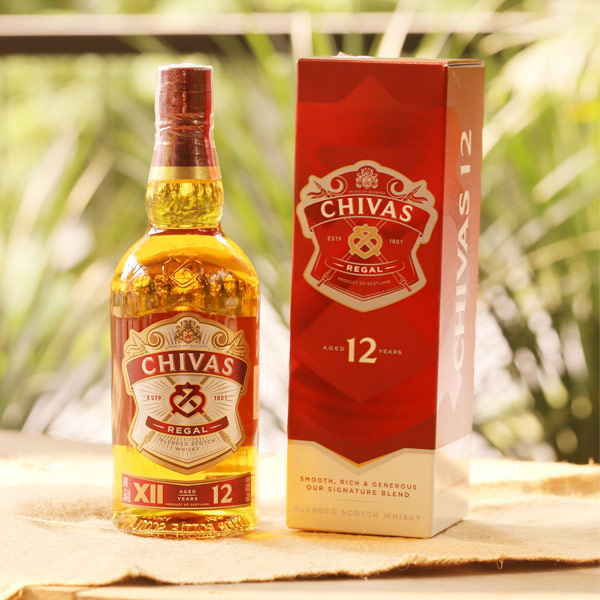 Rượu Whisky Chivas 12 Năm