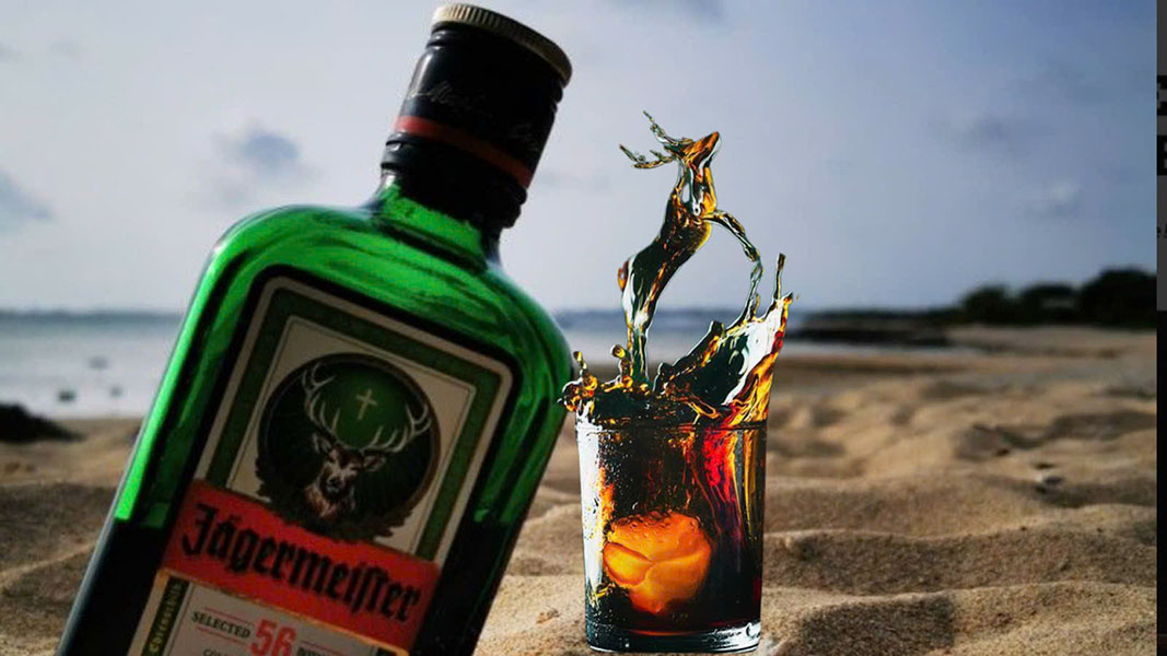 rượu thảo mộc jägermeister