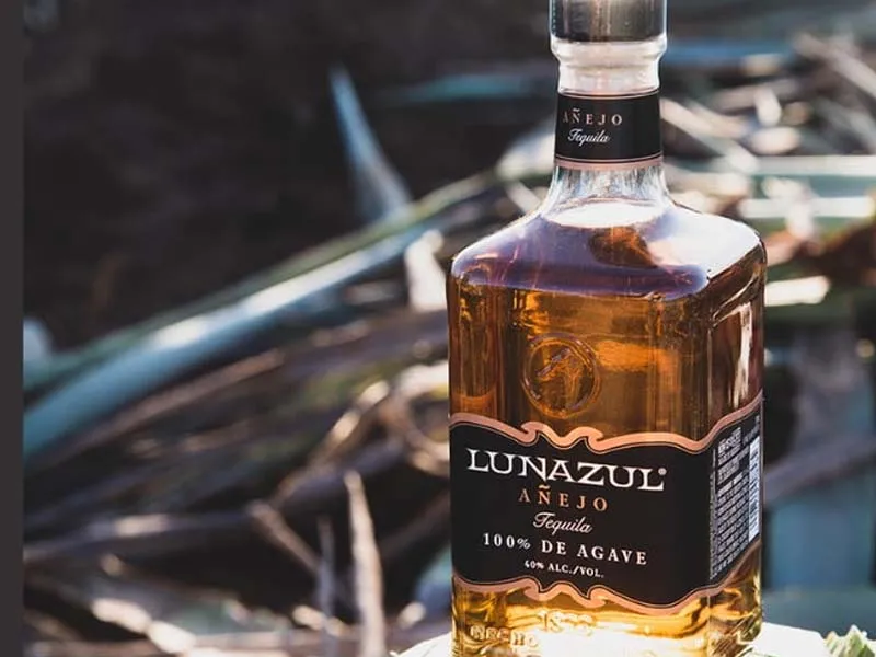 tequila lunazul anejo