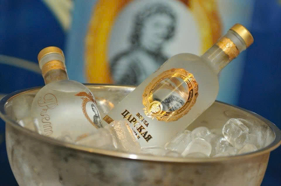 Rượu vodka nga vàng: Đánh giá, phân biệt thật giả, mua ở đâu? Rượu vodka nga vàng: Đánh giá, phân biệt thật giả, mua ở đâu?