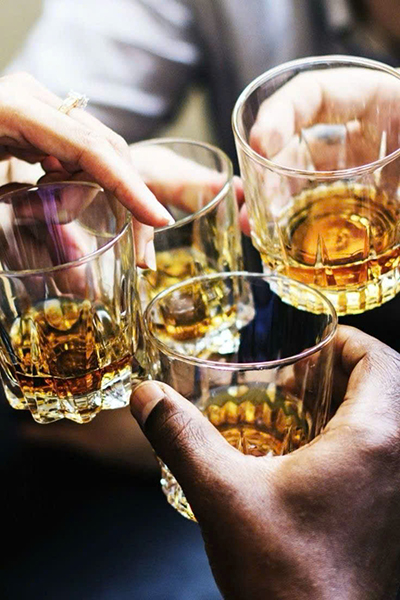 rượu vodka nga vàng: đánh giá, phân biệt thật giả, mua ở đâu? rượu vodka nga vàng: đánh giá, phân biệt thật giả, mua ở đâu?