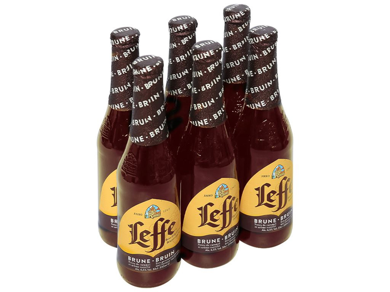 Bia bỉ leffe bruin màu đen 6,5% chai 330ml Bia bỉ leffe bruin màu đen 6,5% chai 330ml
