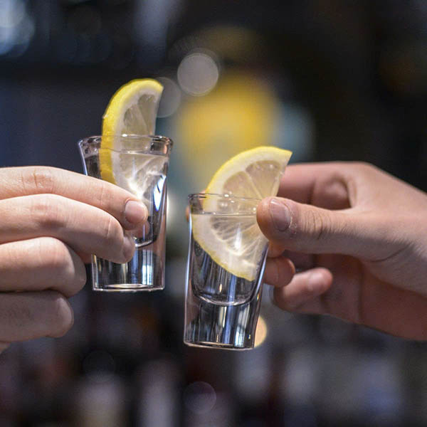 hướng dẫn uống rượu vodka nga đúng cách hướng dẫn uống rượu vodka nga đúng cách