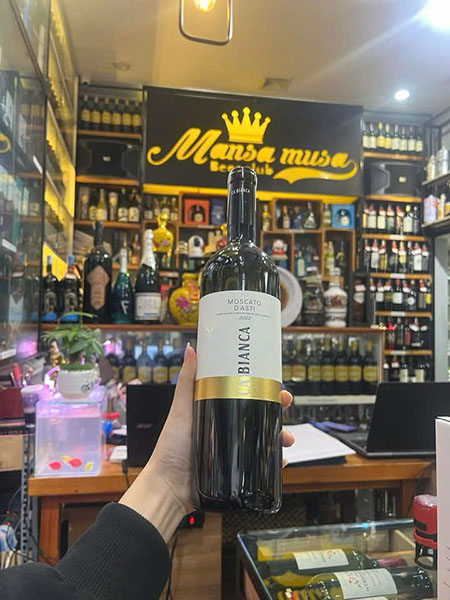 bí quyết chọn vang moscato d'asti ngon chính hãng