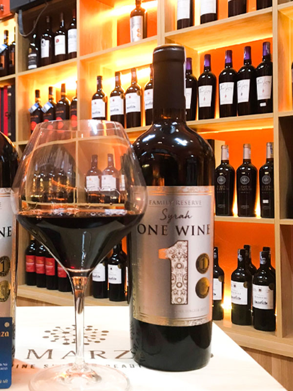 one wine family reserve syrah