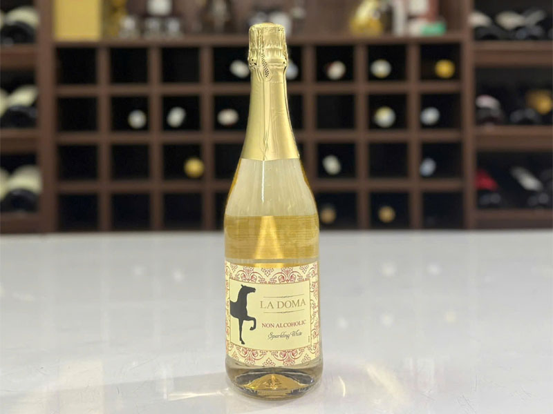Rượu sparkling tây ban nha 0% la doma white