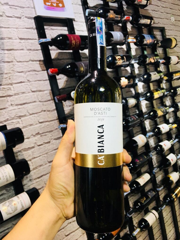 ca'bianca moscato d' asti docg ca'bianca moscato d' asti docg