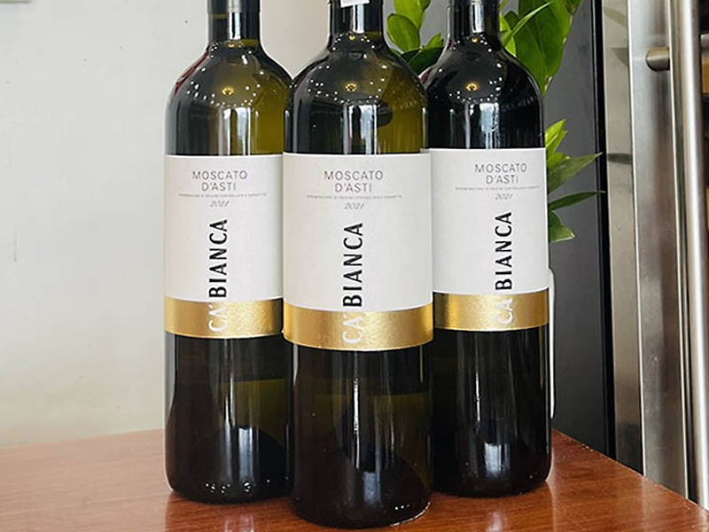 ca'bianca moscato d' asti docg ca'bianca moscato d' asti docg