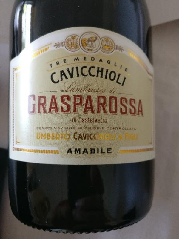 cavicchioli lambrusco di grasparossa doc rosso-amabile