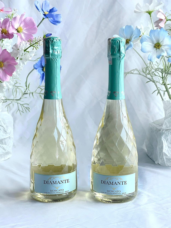 diamante moscato bianco spumante dolce diamante moscato bianco spumante dolce