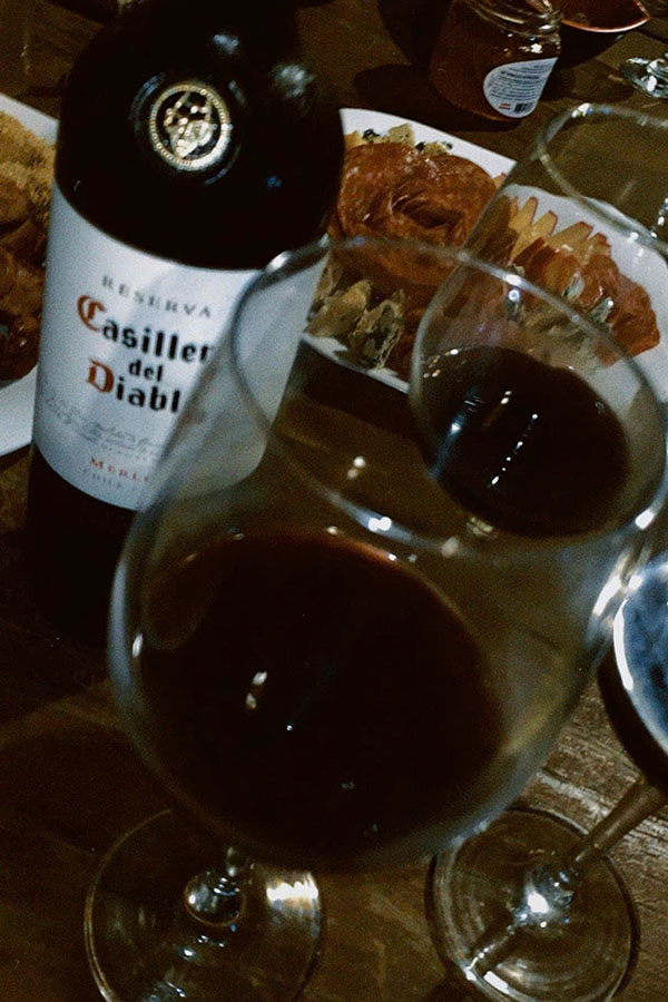 hương vị đặc trưng casillero del diablo reserva especial