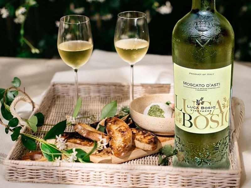 luca bosio moscato d' asti docg
