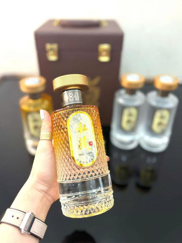 rượu mao đài tuế nguyệt giang nam hộp quà tết 2026 rượu mao đài tuế nguyệt giang nam hộp quà tết 2026