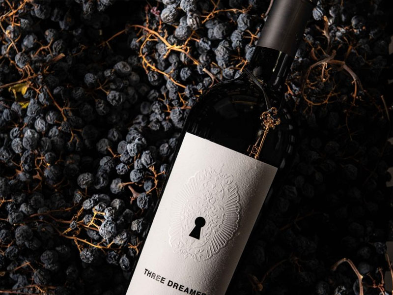 three dreamers fantini montepulciano d’abruzzo