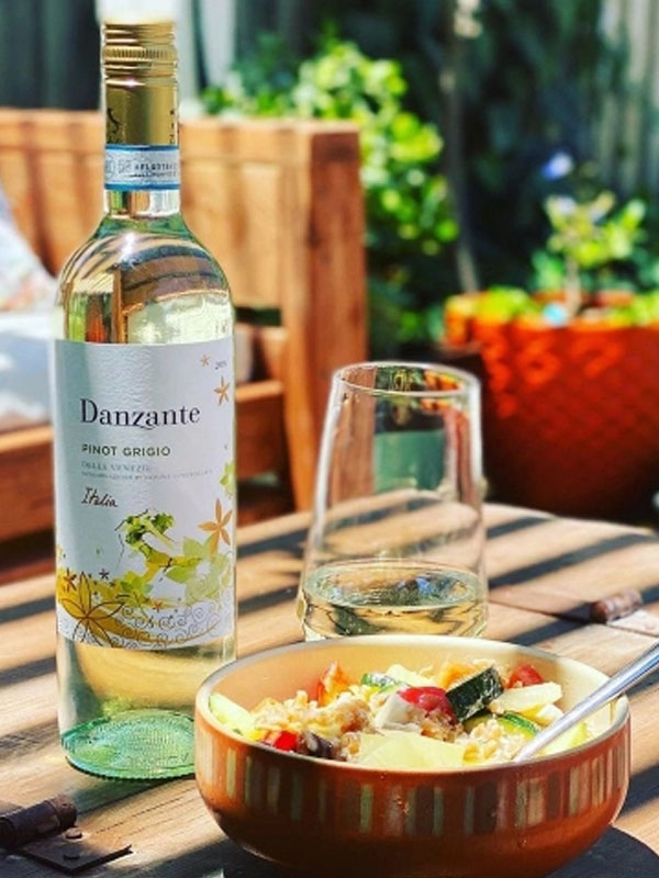 danzante pinot grigio delle venezie doc