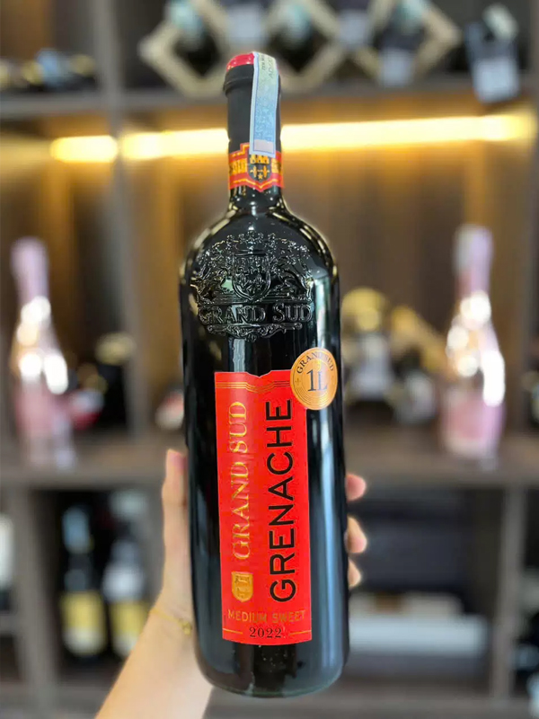 grand sud grenache igp (  medium sweet)