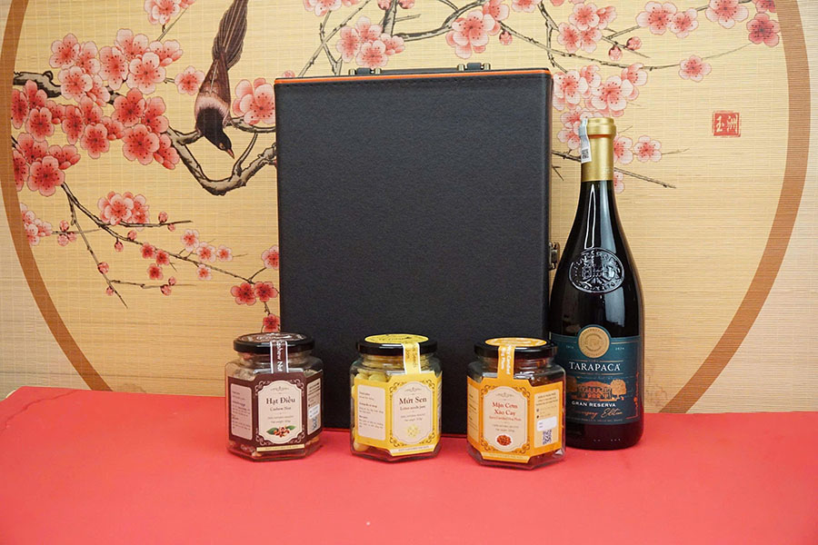 hộp quà tết 2026 rượu vang chile ms006 hộp quà tết 2026 rượu vang chile ms006