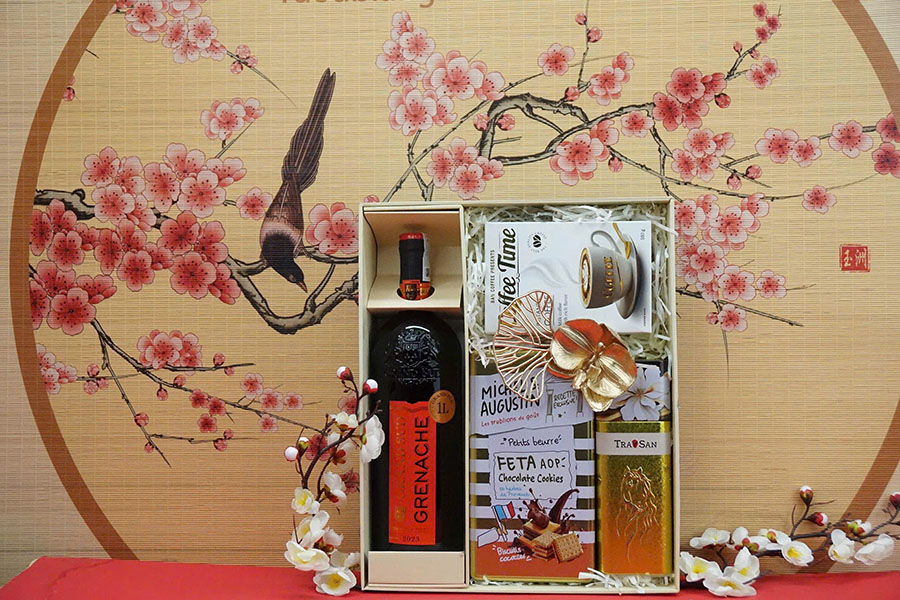 Hộp quà tết 2026 rượu vang pháp MS032 hộp quà tết 2026 rượu vang pháp ms032