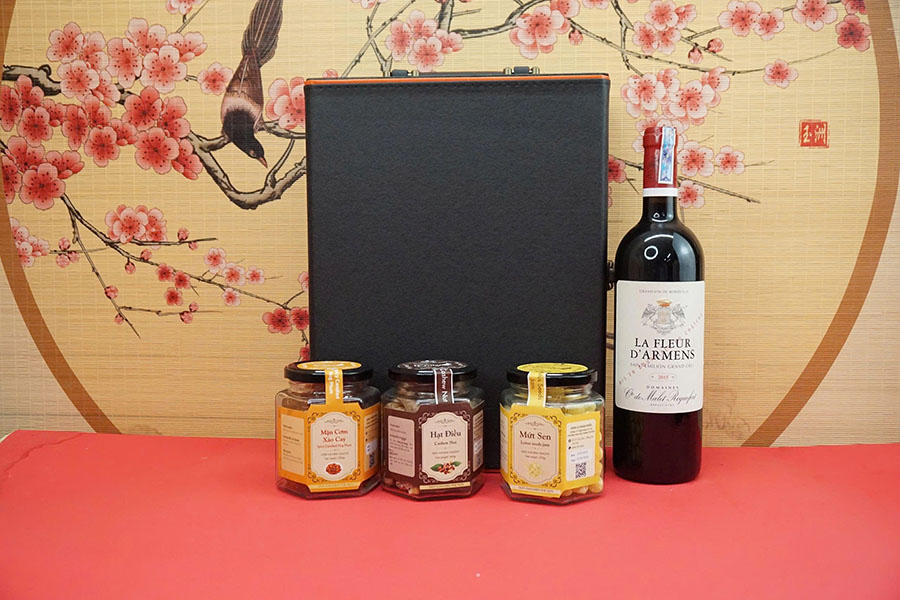 hộp quà tết 2026 – rượu vang pháp ms146 hộp quà tết 2026 – rượu vang pháp ms146