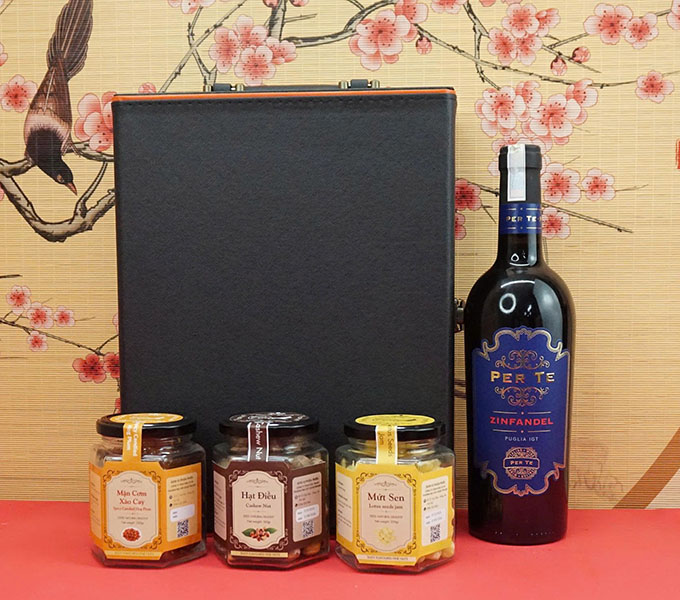 hộp quà tết 2026 – rượu vang ý ms116