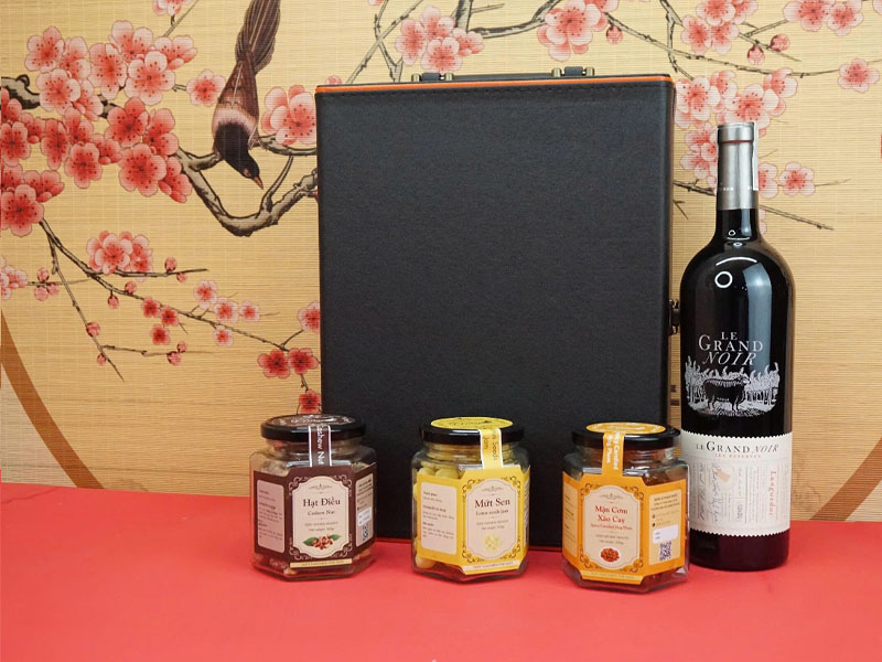 hộp quà tết 2026 vang pháp ms001 hộp quà tết 2026 vang pháp ms001
