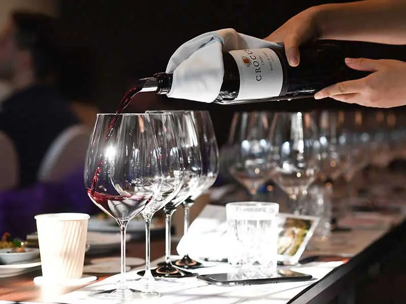 rượu vang crocus l'atelier rượu vang crocus l'atelier