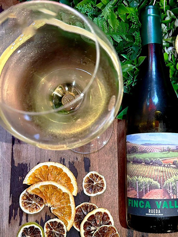 rượu vang finca vallejo rueda