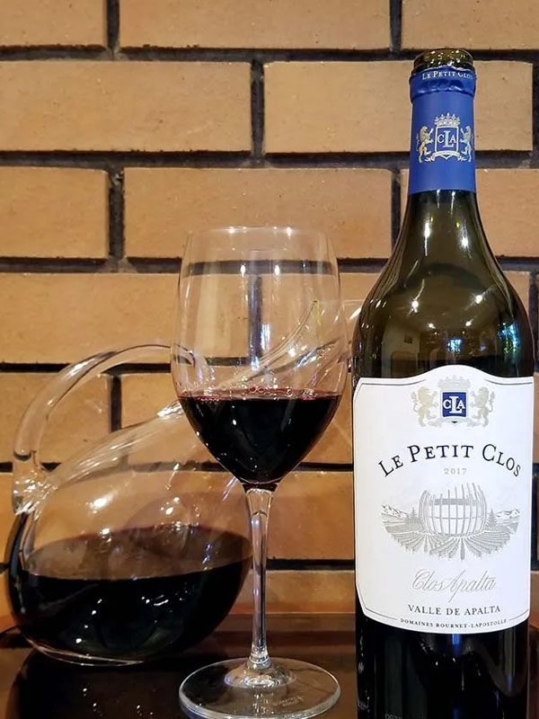 rượu vang le petit clos apalta rượu vang le petit clos apalta