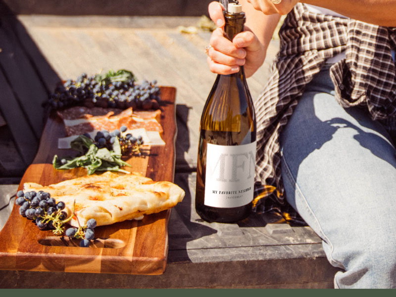 rượu vang my favorite neighbor chardonnay