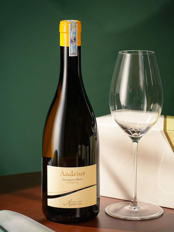 rượu vang terlano andrius sauvignon blanc doc