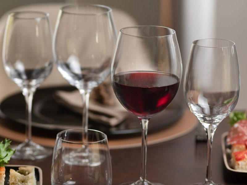 rượu vang terlano tradition pinot noir doc