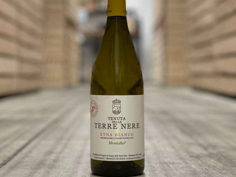 rượu vang terre nere etna bianco montalto rượu vang terre nere etna bianco montalto