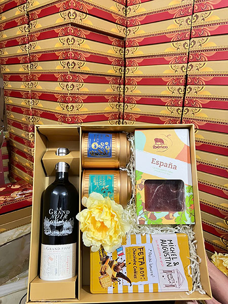 địa chỉ mua giỏ quà tết rượu vang cầu giấy uy tín nhất 2026