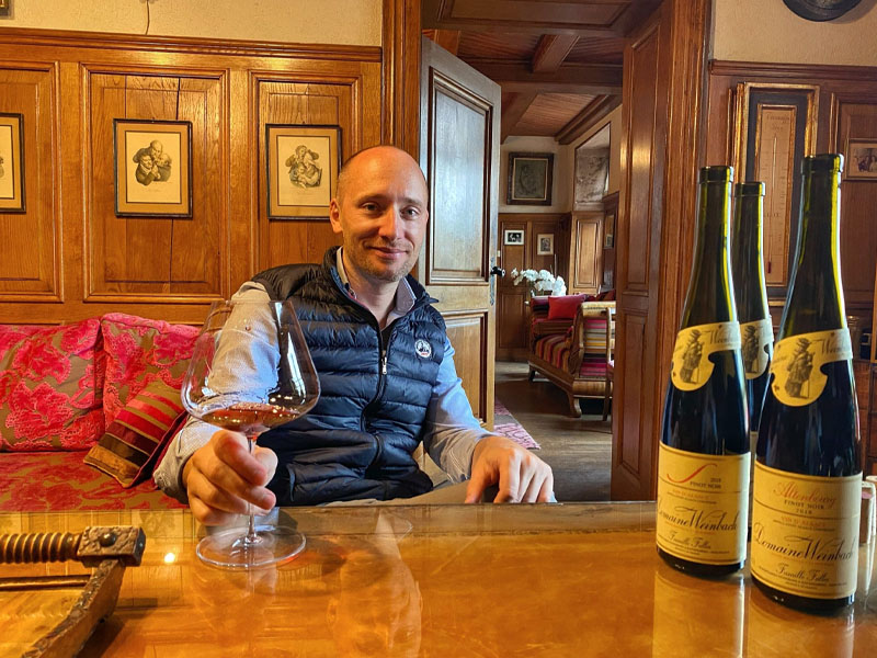 rượu vang domaine weinbach clos des capucins pinot noir