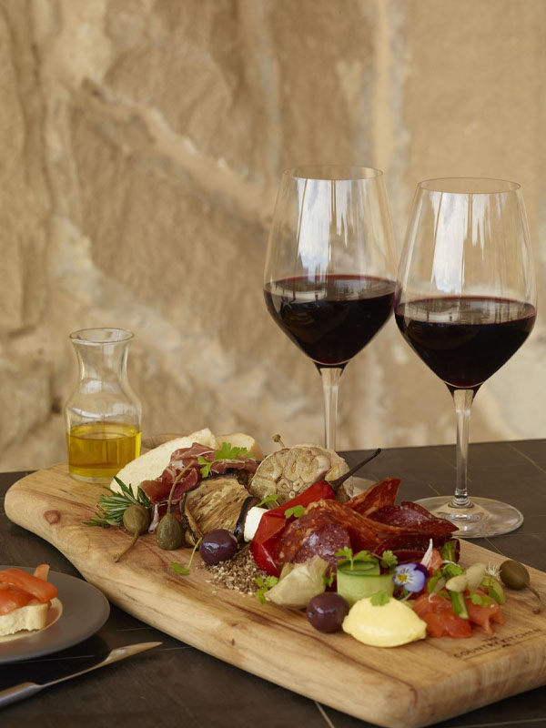 rượu vang famille carabello-baum clos marey-monge monopole