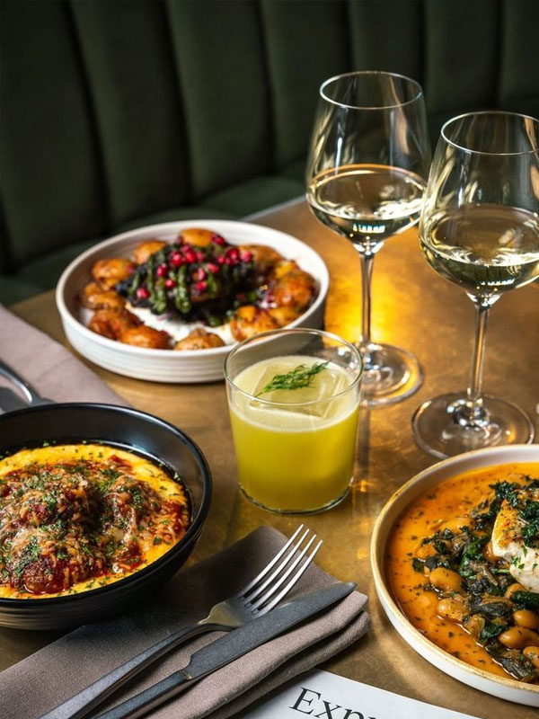 rượu vang maison les alexandrins hermitage blanc