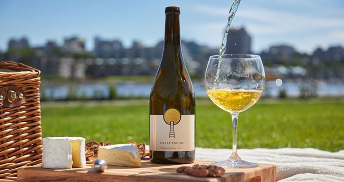 Nghệ thuật thưởng thức: Sự giao thoa giữa ẩm thực và chuẩn mực phục vụ