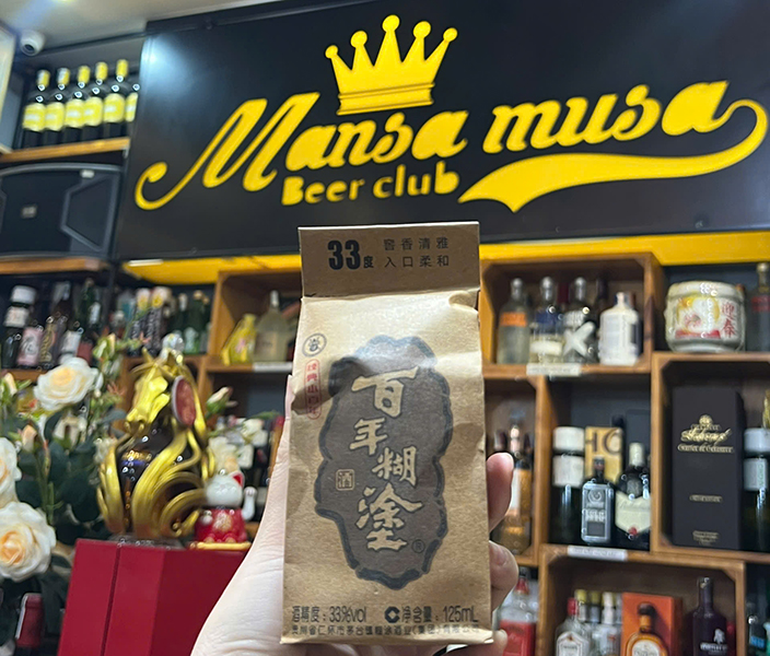 rượu bách niên hồ đồ chính hãng: mua 2 tặng bộ 6 ly giá tốt