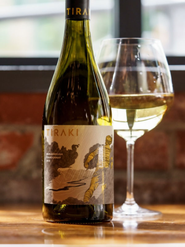 rượu vang tiraki chardonnay